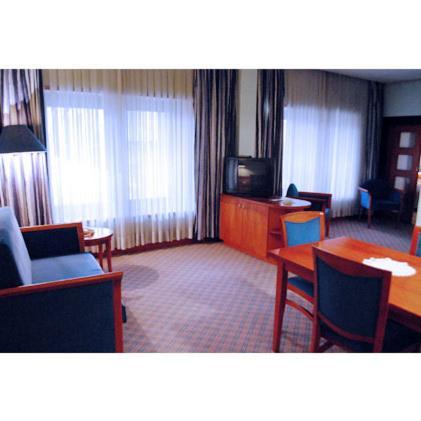 Hôtel Tori à Tbilissi Chambre photo
